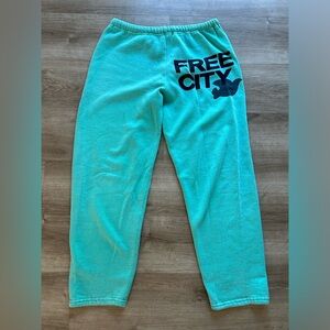 Free city MEN sweatpants